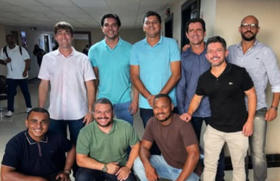 Novo grupo político surge em Teolândia e reúne lideranças locais; veja alguns nomes