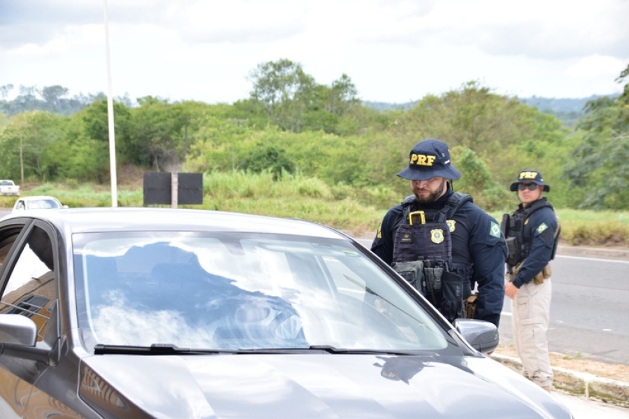 Homem de 72 anos morre atropelado na BR-101 em Ibirapitanga e motorista foge