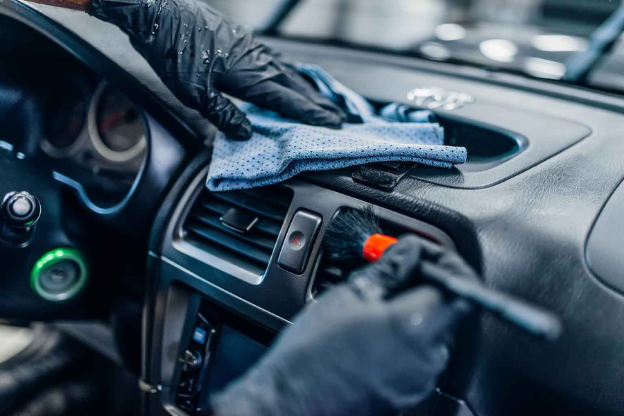 Empresa anuncia oportunidade na área de estética automotiva e motocicleta