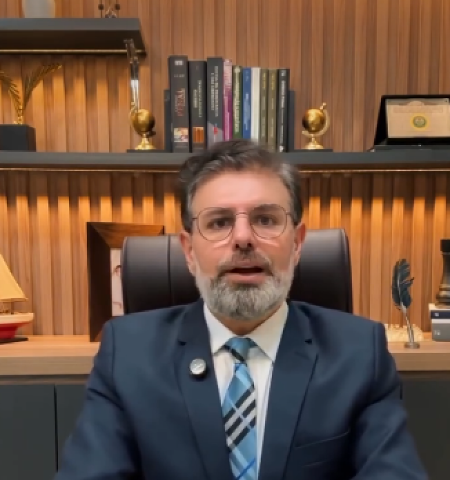 Advogado alerta sobre shows milionários pagos por prefeituras pequenas