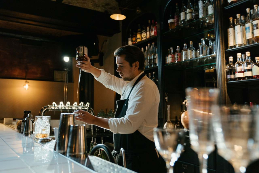 Empresa do ramo gastronômico está contratando Barman/Bartender
