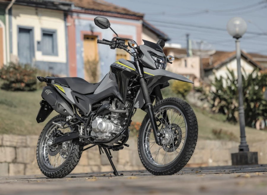 Associados da Supreme participam de sorteio de Honda Bros 160 ABS 2026
