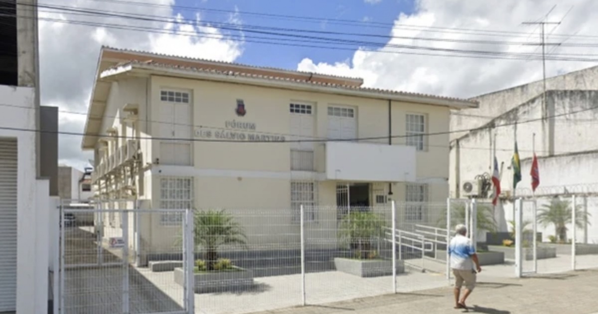 Policial militar é condenado a mais de 16 anos por homicídio qualificado em Amargosa