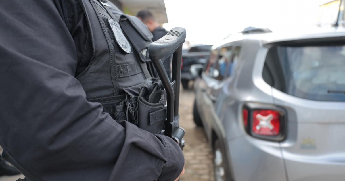 Polícia Civil prende 81 envolvidos em roubos a ônibus, recupera 375 celulares e registra queda de 77% nos crimes durante o São João