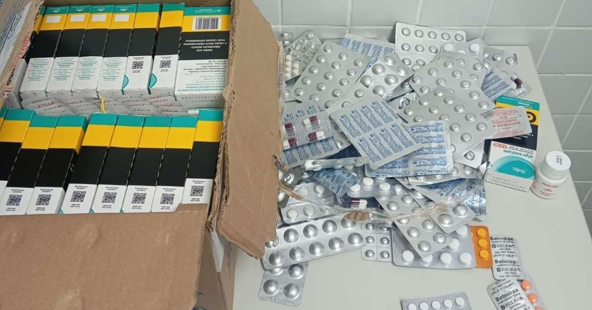 Homem é preso com contrabando de remédios controlados e arma de choque em Feira de Santana