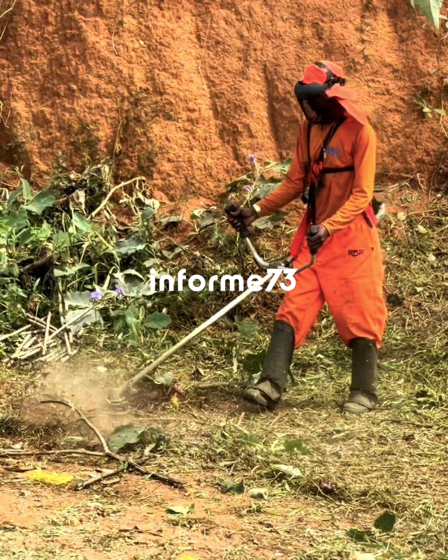 Gandu inicia mutirão de limpeza; bairro Renovação 1 é o primeiro a receber a ação