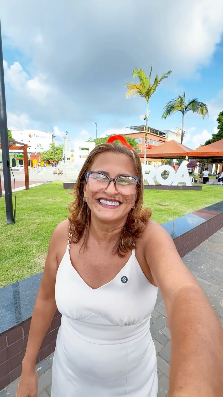 Prefeita de Taperoá, Kitty Guimarães, é alvo de ação por suspeita de irregularidades em contratos de R$ 1,3 milhão
