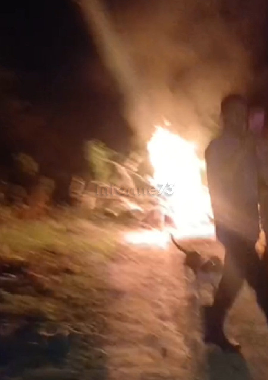 Moradores fecham estrada em protesto por más condições em Wenceslau Guimarães