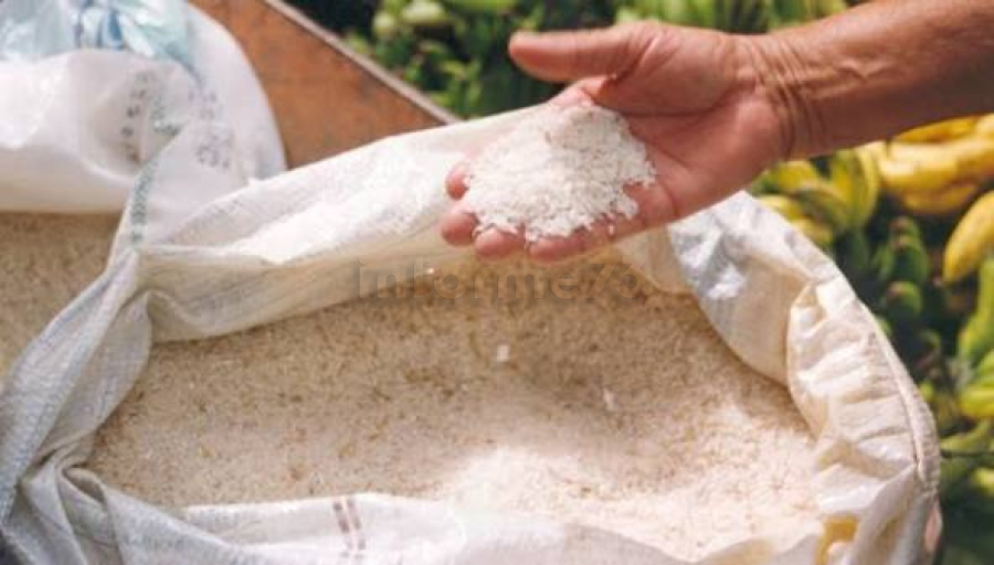 Farinha de mandioca por R$ 35 chama atenção no aeroporto de Salvador; entenda por que o preço dispara