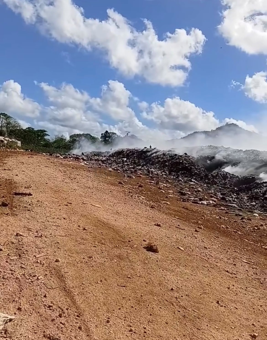 Fumaça de queimadas em área de descarte preocupa moradores de Ibirataia