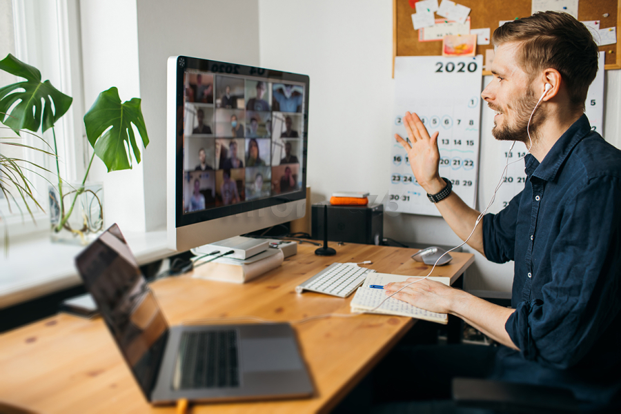 Vaga home office oferece oportunidade na área comercial