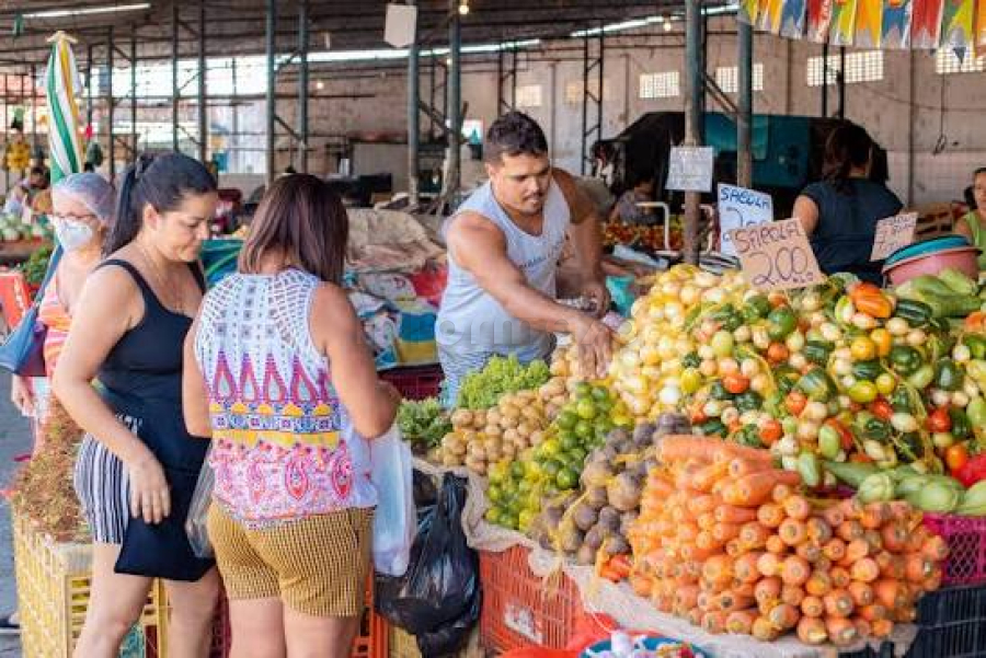 Servidores públicos da Bahia terão quatro dias de folga após mudança no calendário