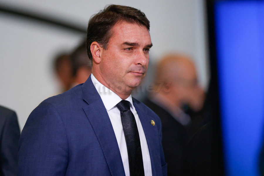 Flávio Bolsonaro vence em apenas quatro cidades da Bahia no segundo turno; saiba quais